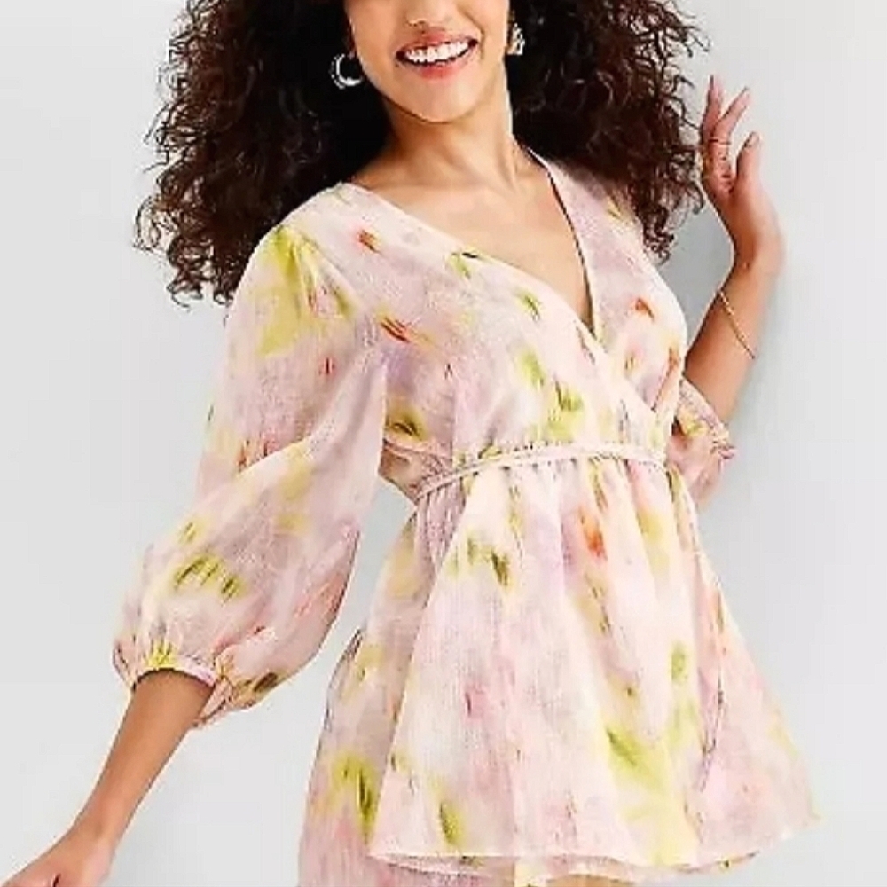 NWOT Future Collective Balloon Sleeve Blouse